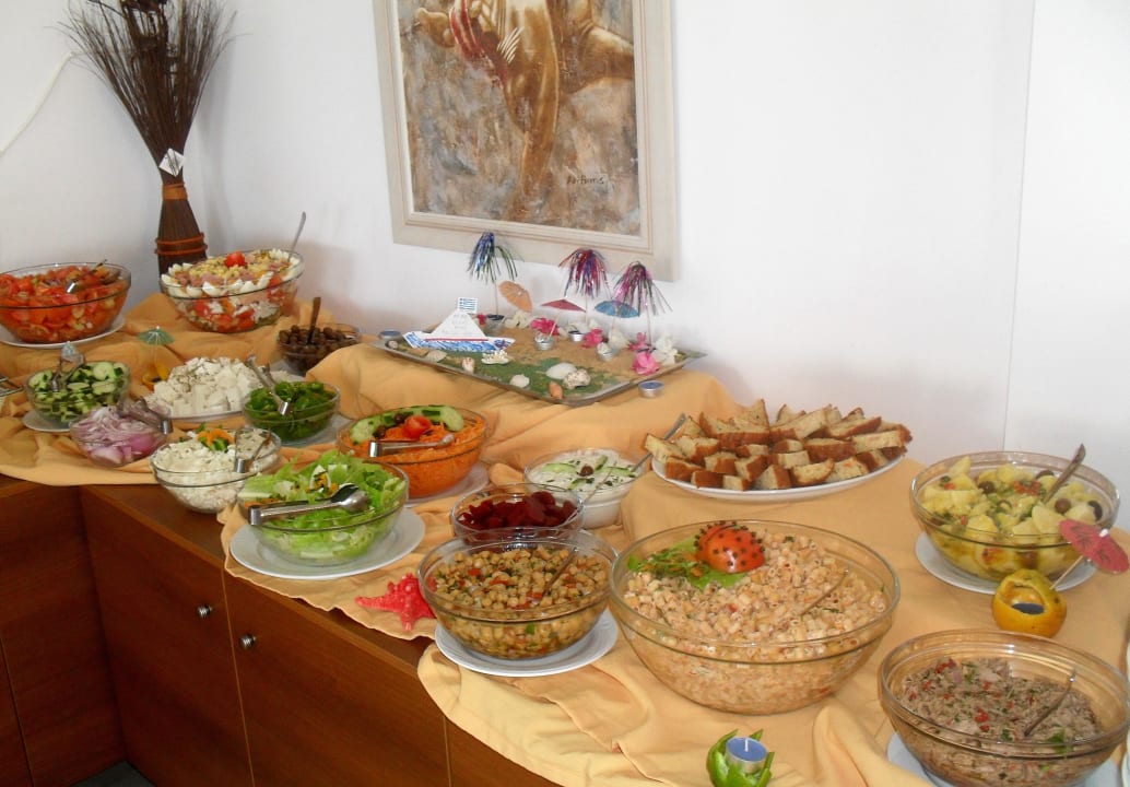 Gastronomy Royal Beach Hotel