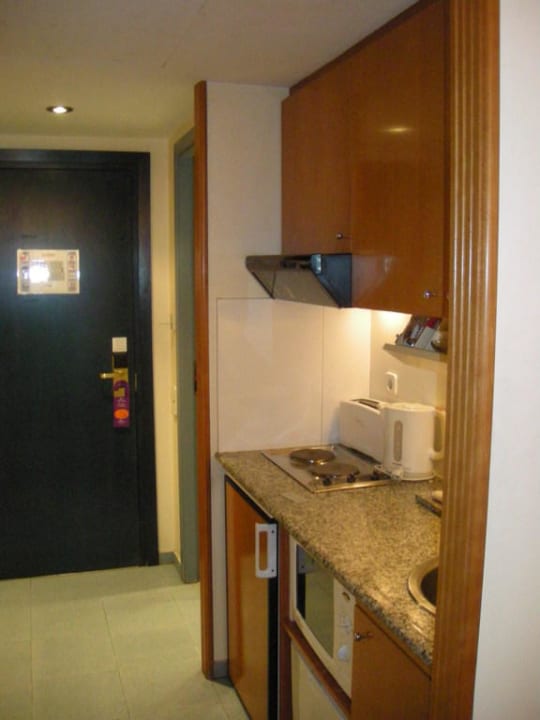 Dettaglio dello studio Citadines Ramblas Barcelona