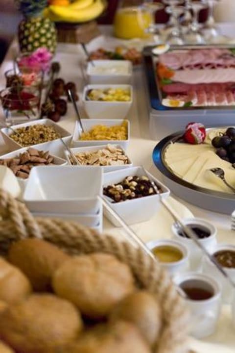 Frühstücksbuffet Hotel Donau