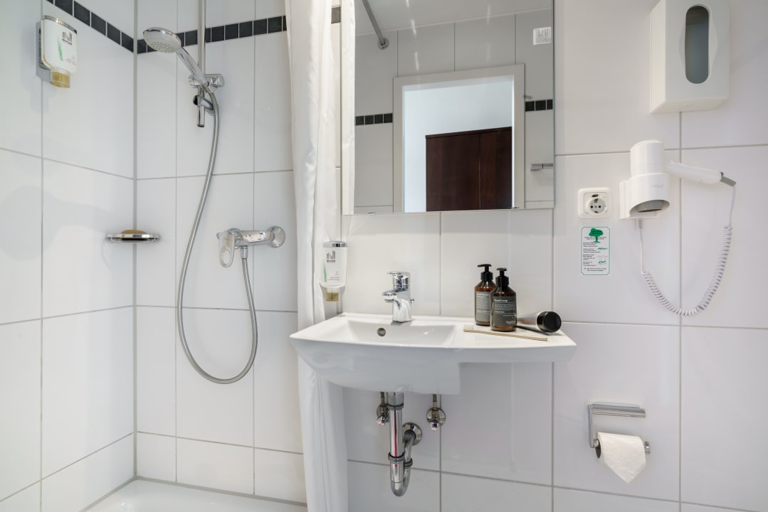 Zimmer Garner Hotel Hamburg - Graf Moltke
