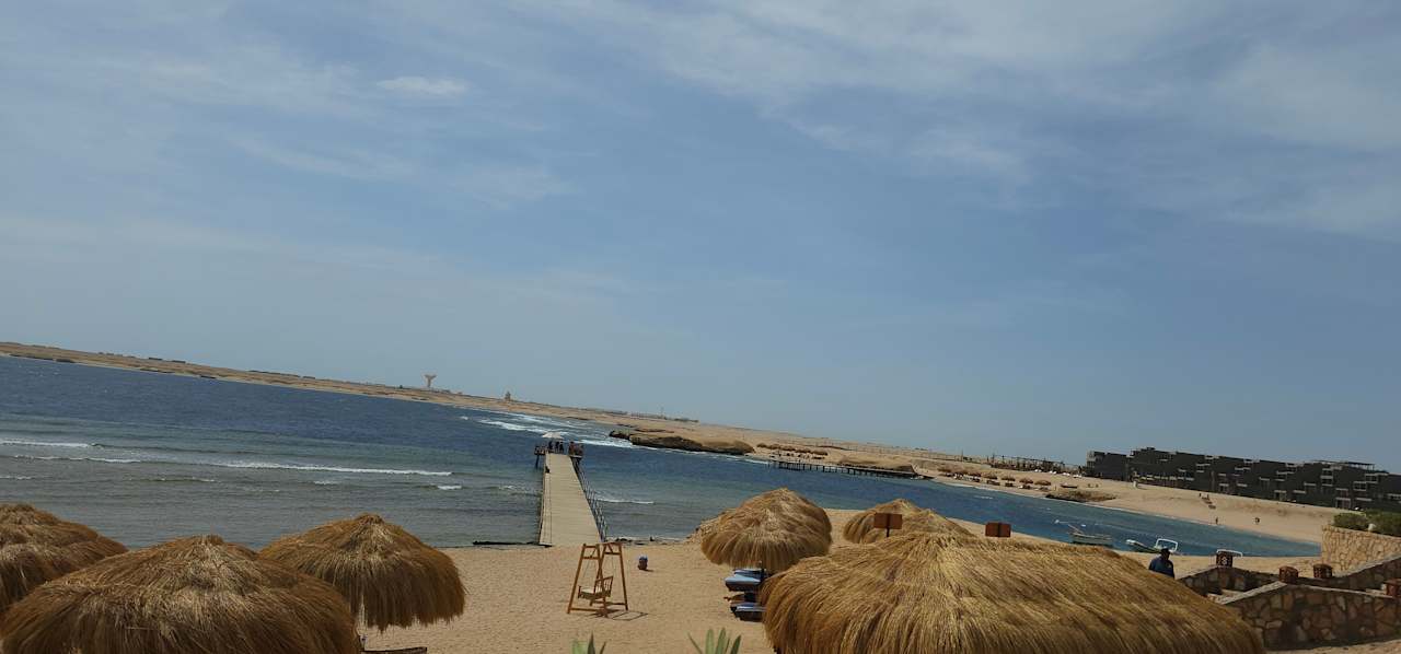 Strand Sentido Naga Bay