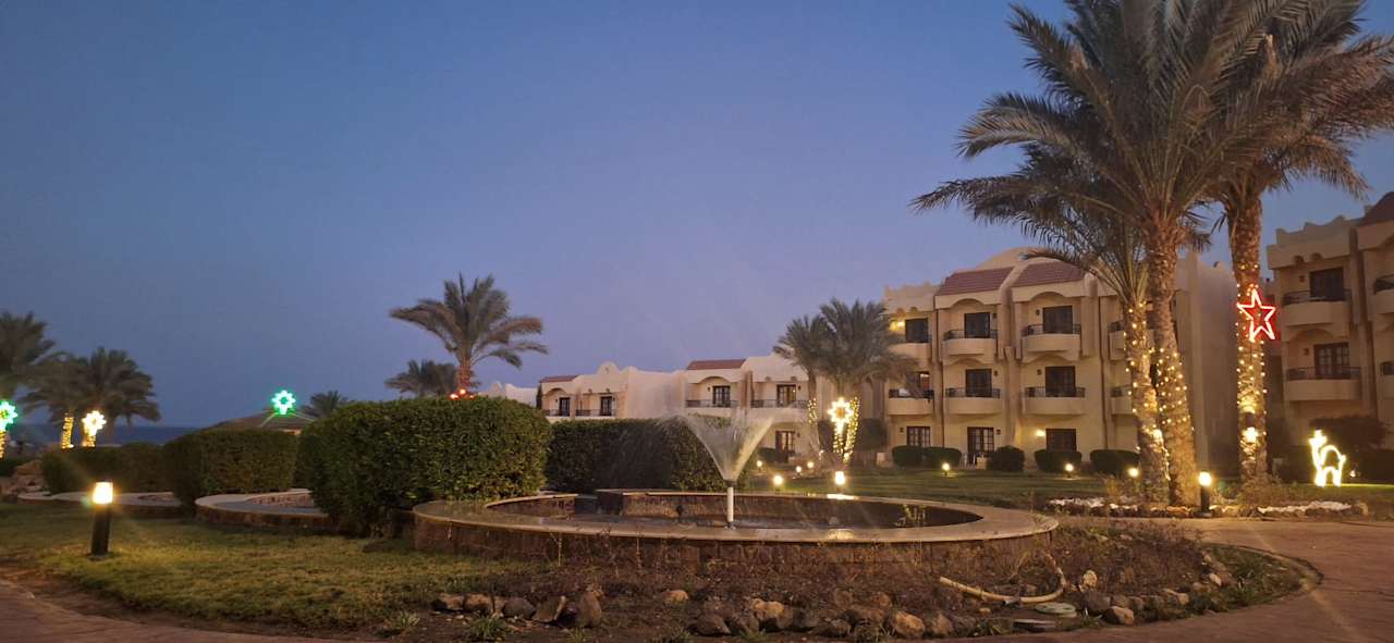 Gartenanlage Coral Hills Resorts & SPA