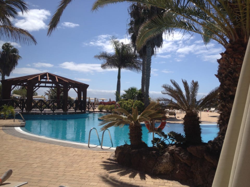 Pool R2 Pajara Beach