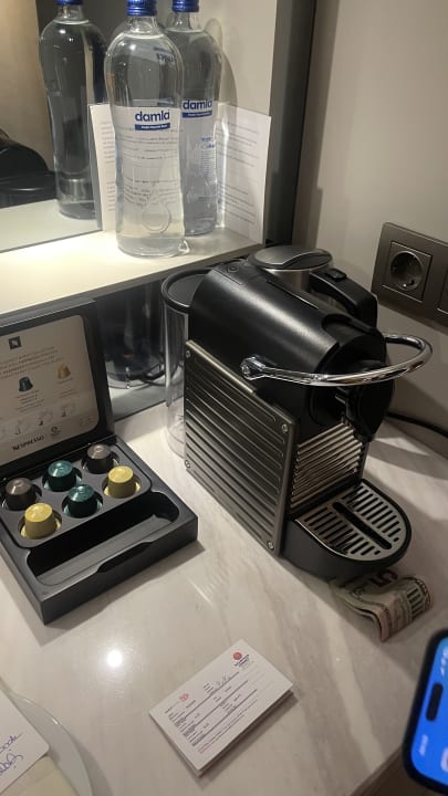 Sonstiges Acanthus Cennet Barut Collection