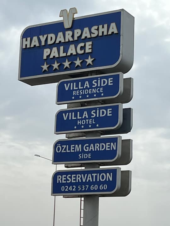 Außenansicht Haydarpasha Palace