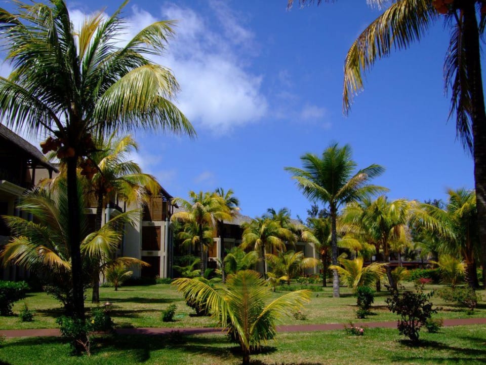 Gartenanlage Outrigger Mauritius Beach Resort
