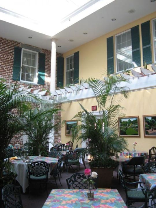 Marshall House in Savannah Hotel Marshall House