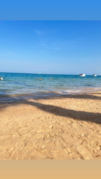 Strand Serry Beach Resort