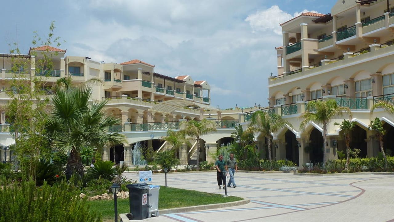 Der Weg zum Restaurant Lindos Princess Beach Resort & Spa