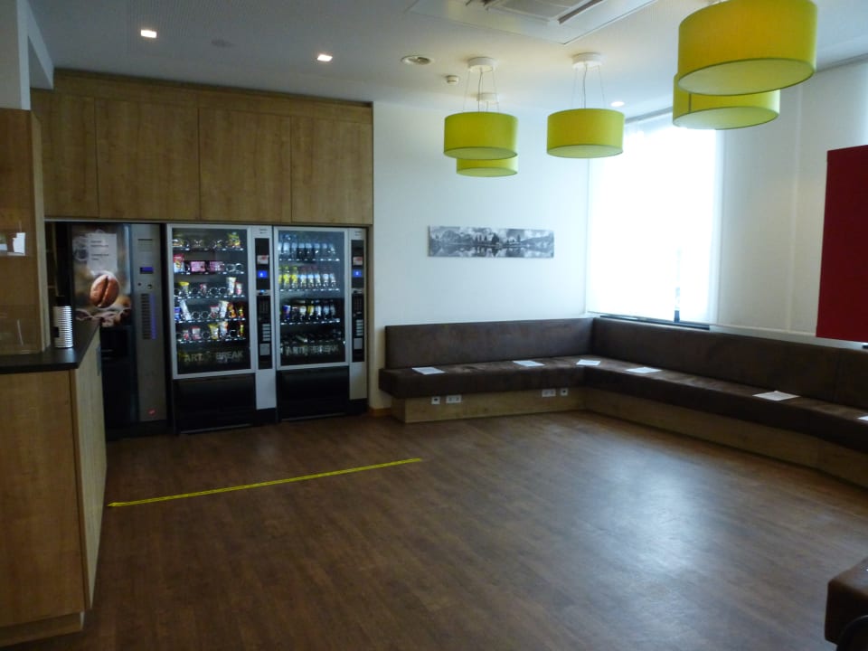 Lobby Coffee Fellows Hotel München-Freiham