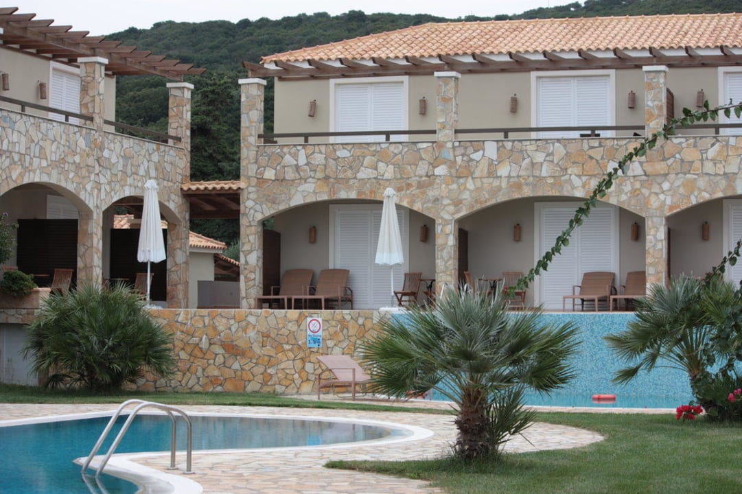 Nebenhaus Olympia Golden Beach Resort & Spa