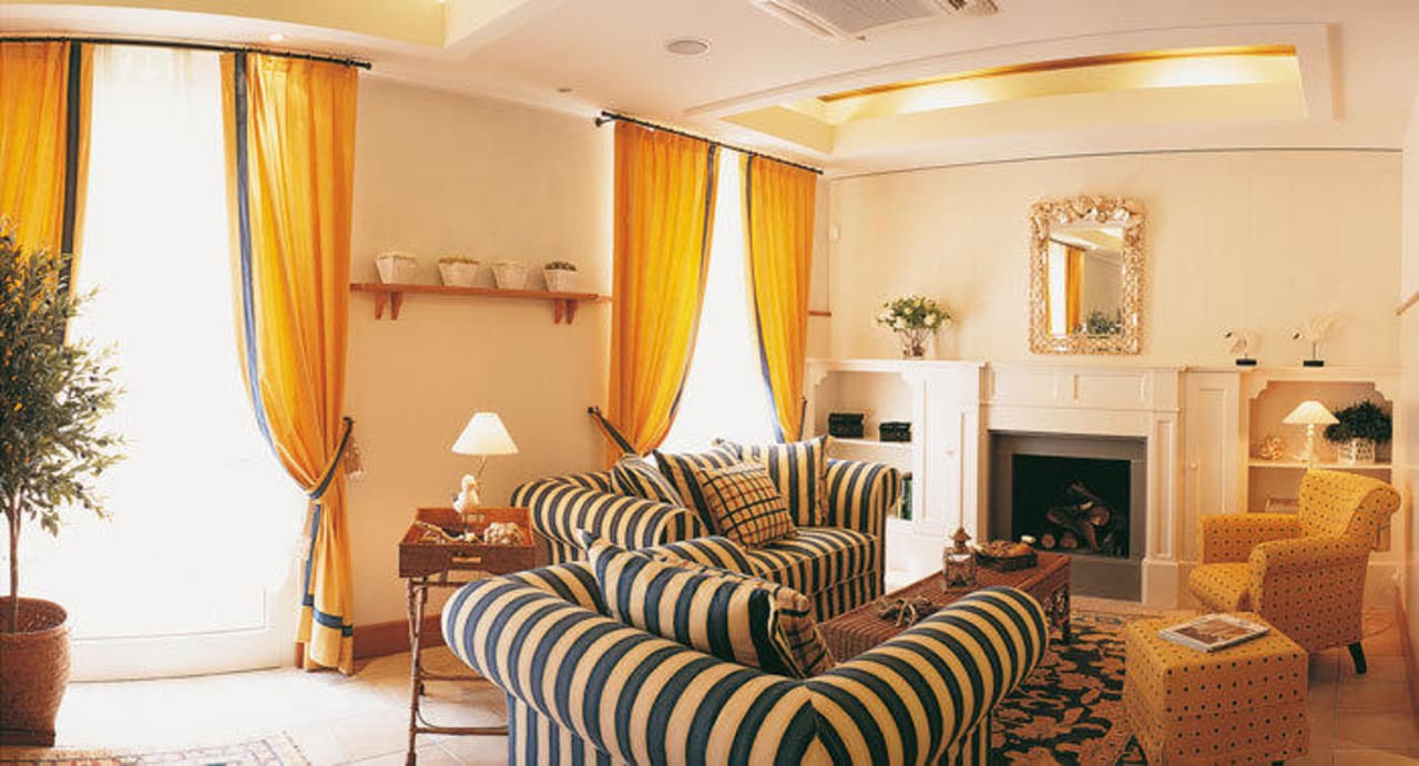 Hall Hotel Maestrale