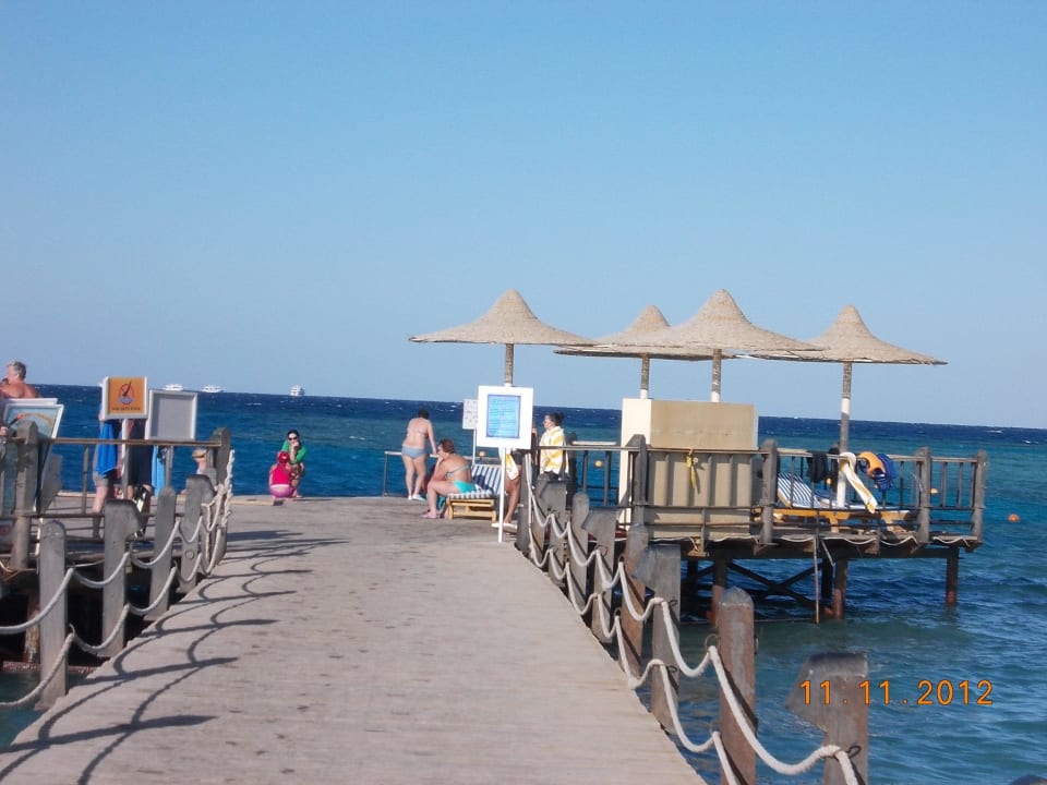 Steg zum Riff Stella Garden Resort & Spa, Makadi Bay