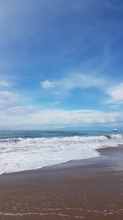 Strand Dream World Palace Hotel