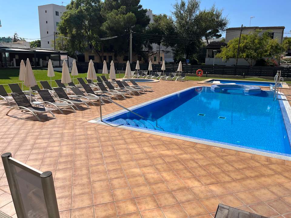 Pool Hotel Luxor