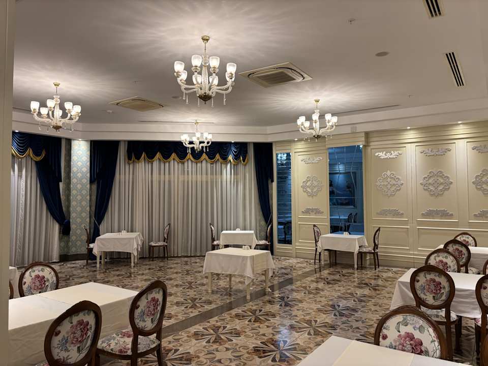 Gastro Oz Hotels Sui Resort