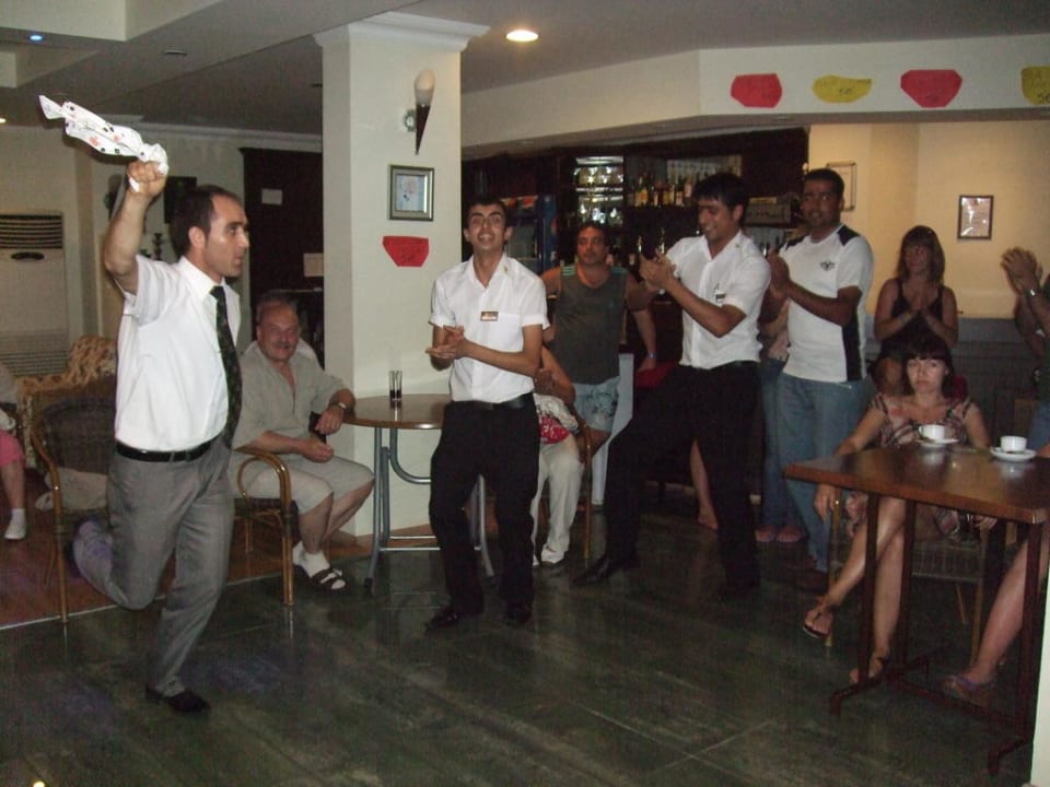 Turkish dance Hotel Aslan City Kleopatra