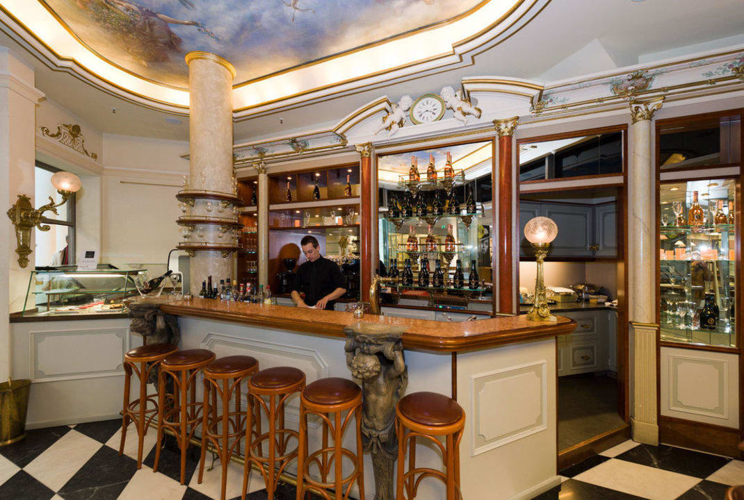 Hotelbar in der QF-Passage Townhouse Dresden