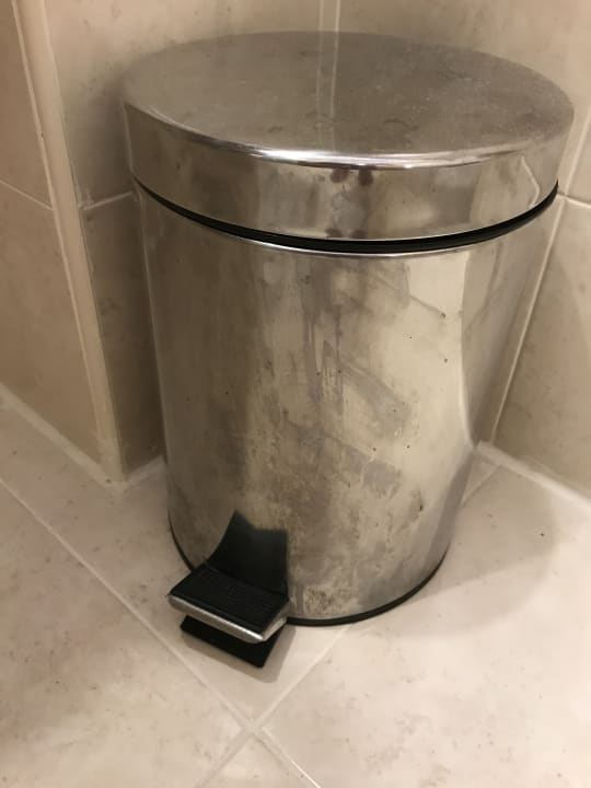 Zimmer Effect Grand Victoria Hotel