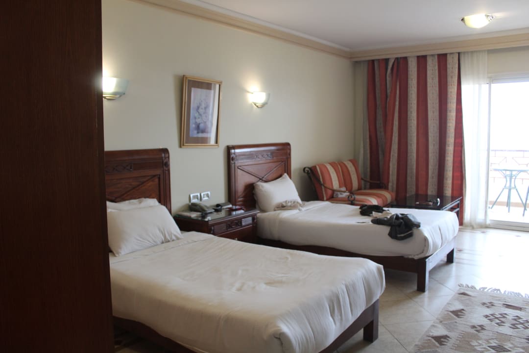 Zimmer Imperial Shams Abu Soma