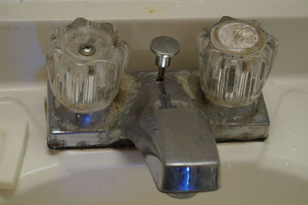 Wasserhahn am Waschbecken Howard Johnson Inn - Historic St. Augustine FL