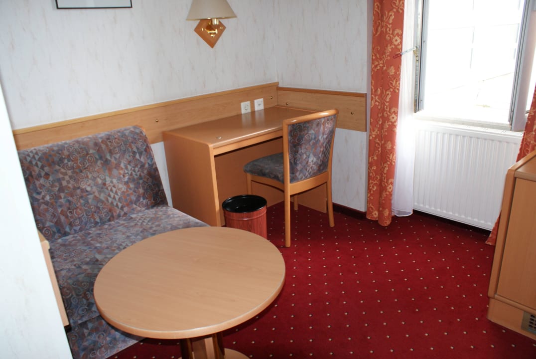 Praktisch eingerichtet Hotel Admiral