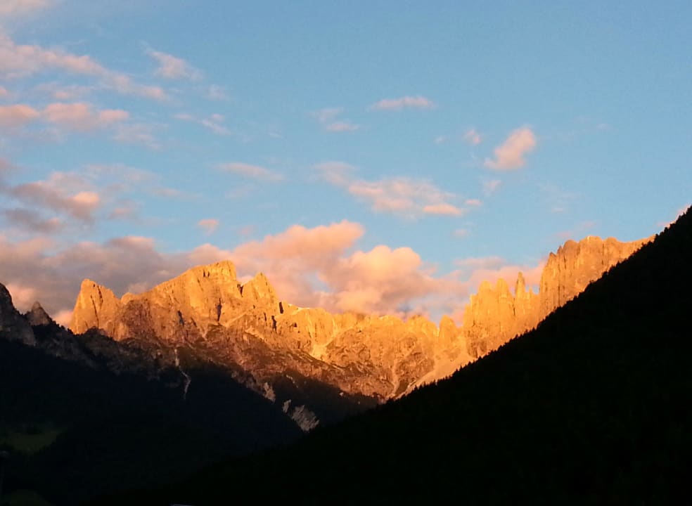 Blick auf den Rosengarten Gasthof Edelweiss