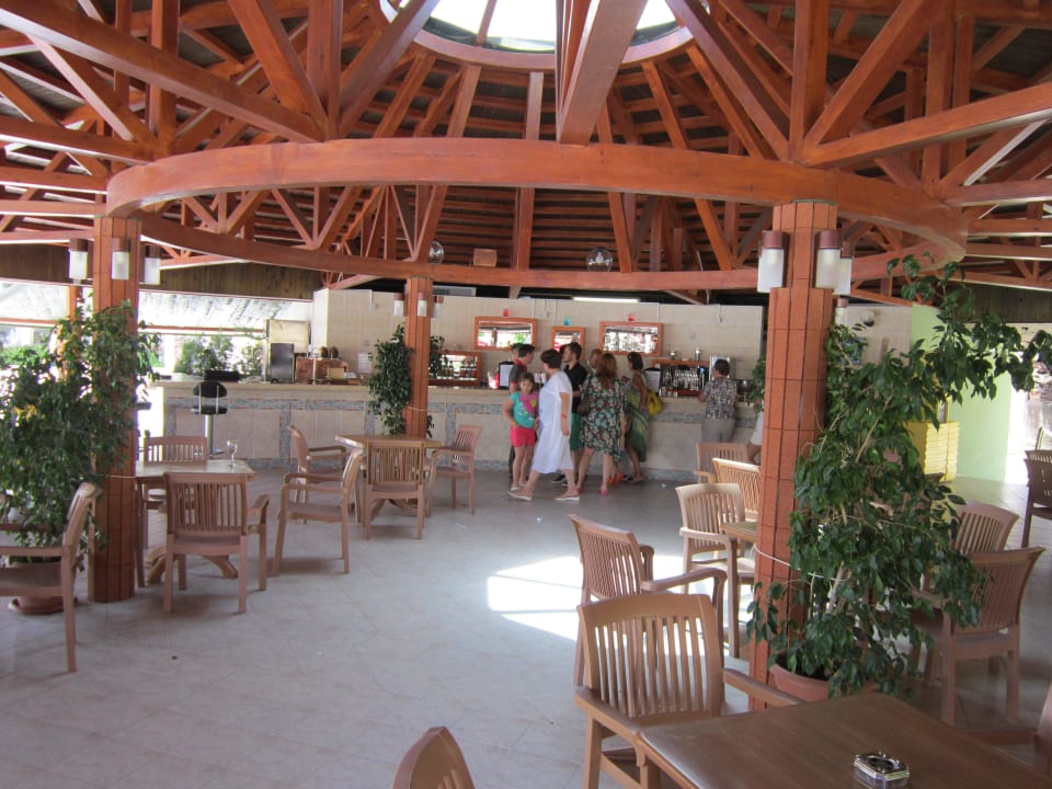 Poolbar VONRESORT Golden Beach