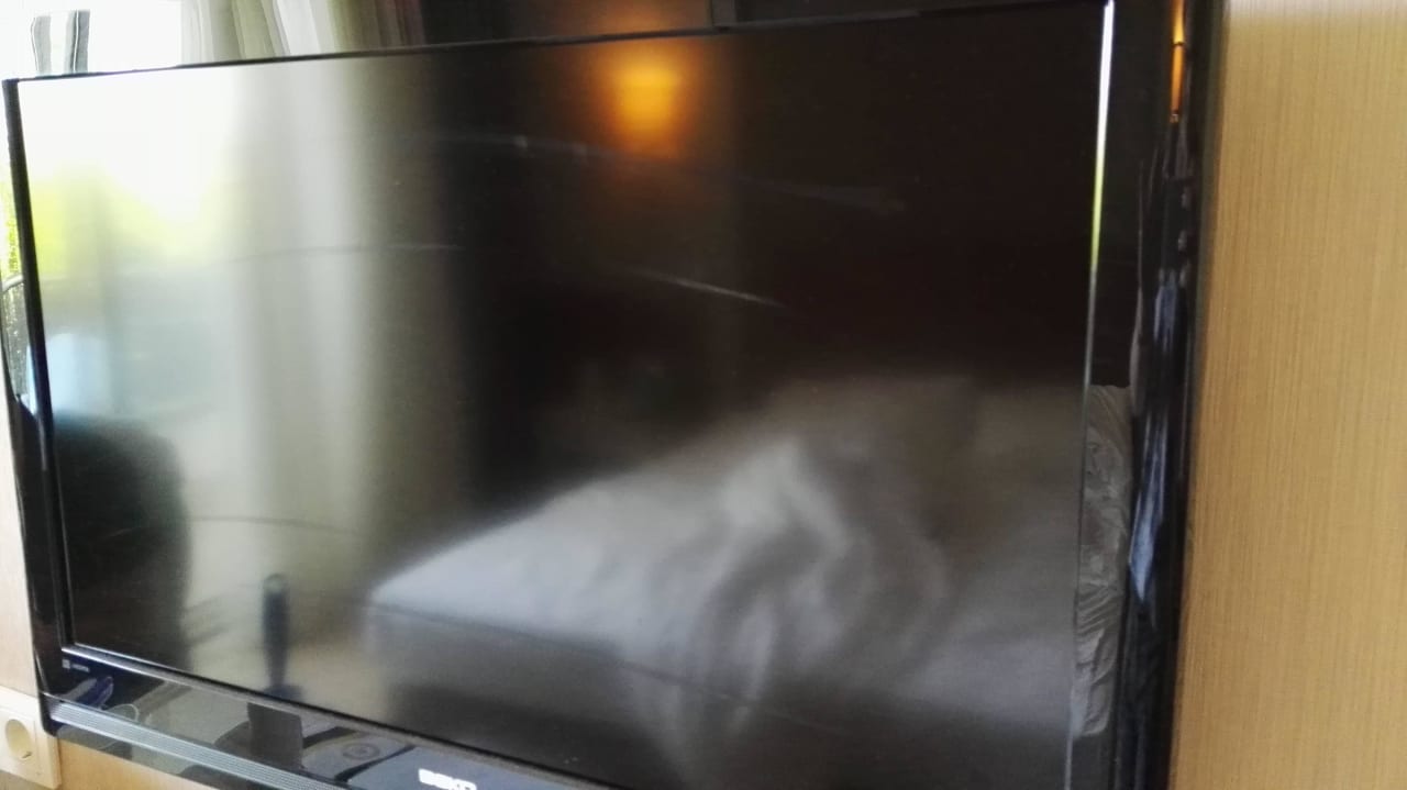 Kratzer auf dem Display Well Palace Side