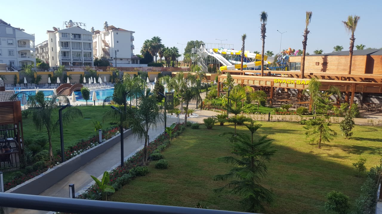 Pool Arnor de Luxe Hotel & Spa