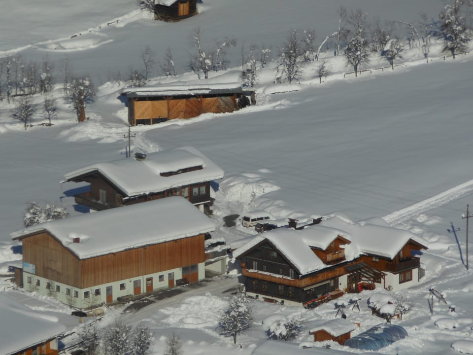Haus und Hof im Winter Bauernhof Paußhof