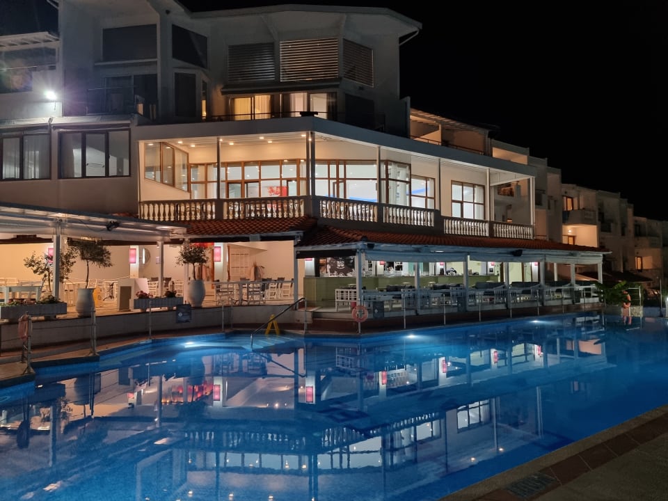 Pool Akti Ouranoupolis