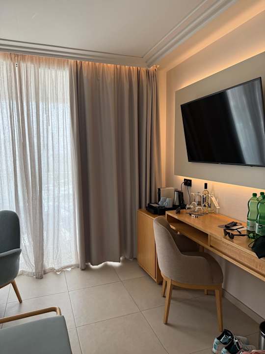 Zimmer Hotel Lava Beach