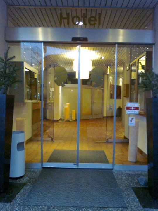 Eingangstür Das Hotel Sherlock Holmes