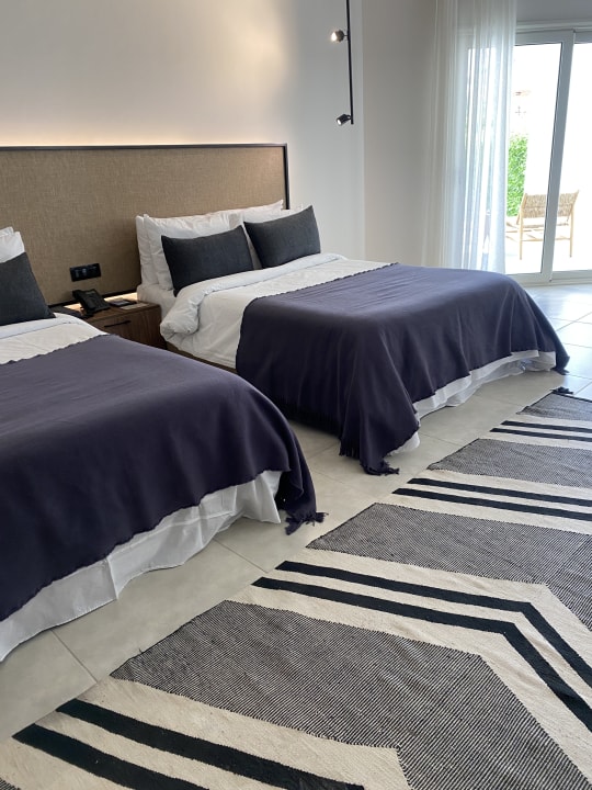 Zimmer Serry Beach Resort