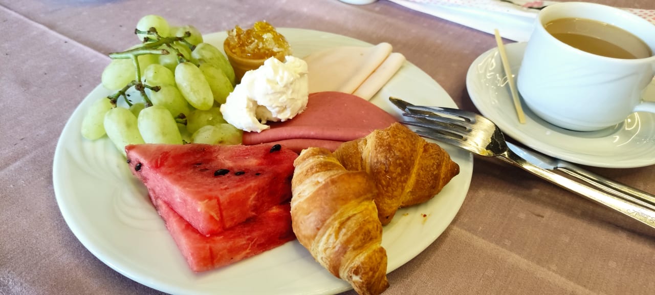 Gastro Saturn Palace Resort Hotel