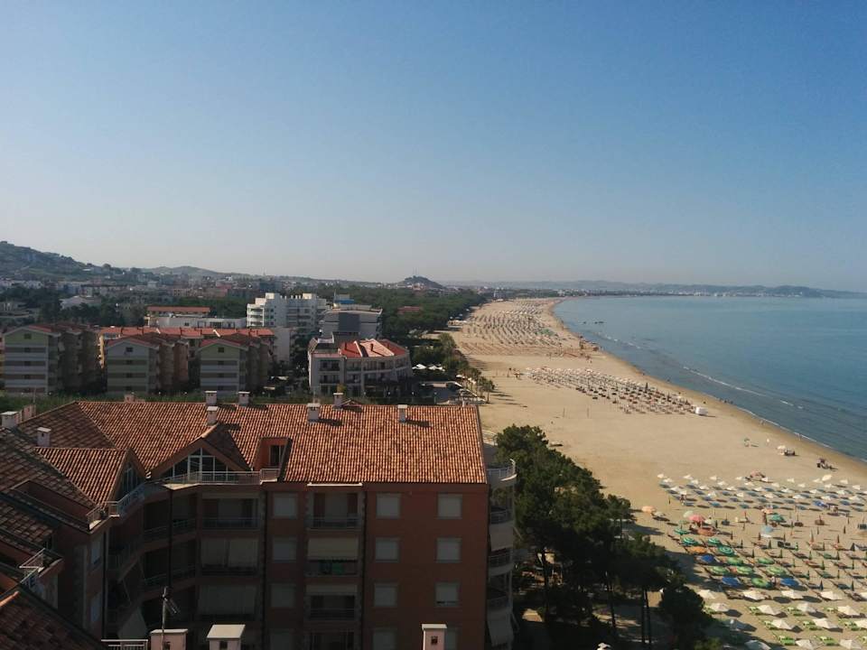Výhled ze střechy Hotel AS