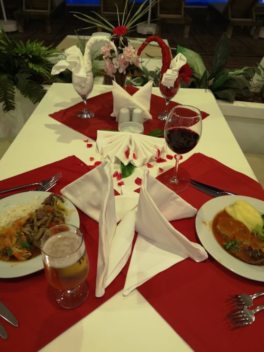 Gastro Laguna Beach Alya Resort & Spa Hotel