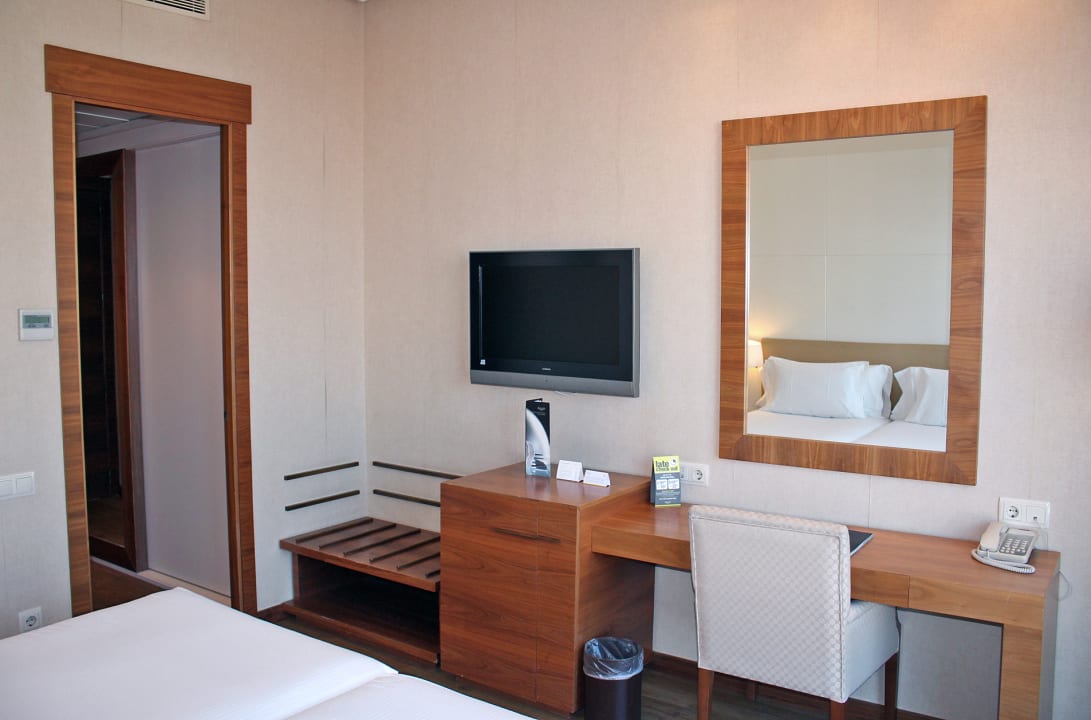 Zimmer Sercotel Sorolla Palace