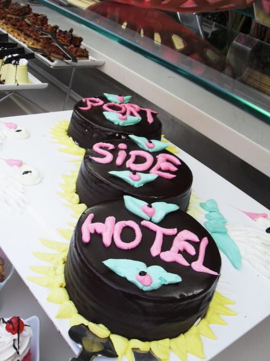 Nachspeisen türkischer Abend  Port Side Resort Hotel