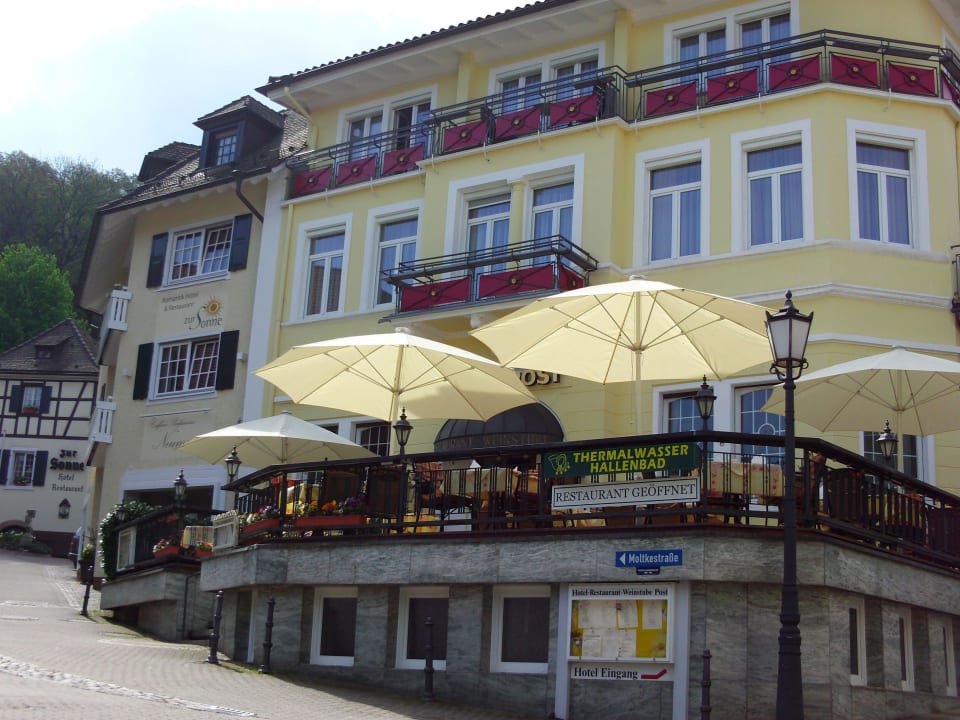 Vorderansicht Wellness-Privathotel Post an der Therme