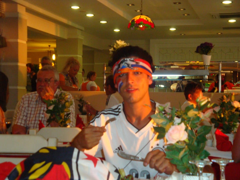 Essenzeit Can Garden Beach