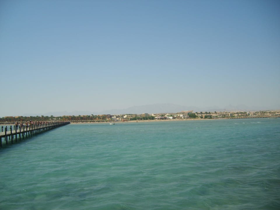 Blick vom Steg zum Strand Stella Garden Resort & Spa, Makadi Bay