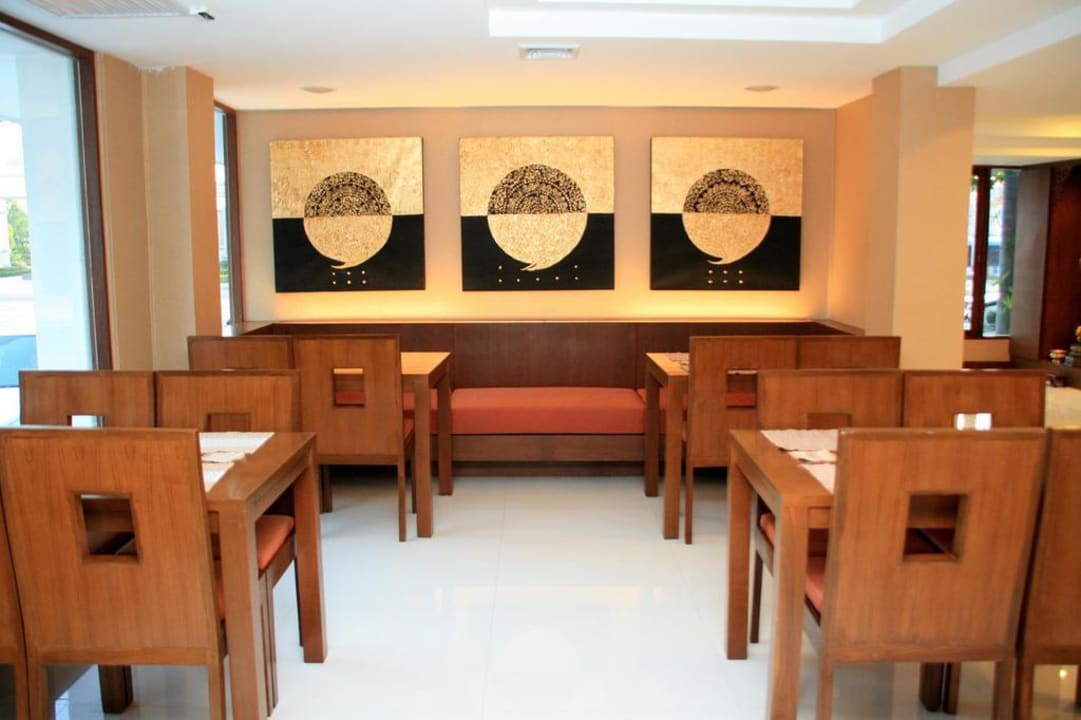 Dining Area Mariya Boutique At Suvarnabhumi Airport