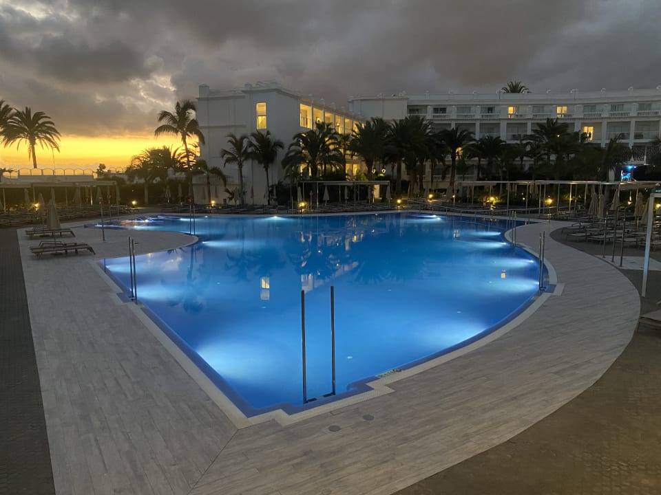 Pool Hotel Riu Palace Maspalomas Adults Only