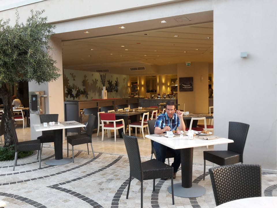 Einer der Aussenbereiche Chia Laguna - Hotel Village, Sardinia