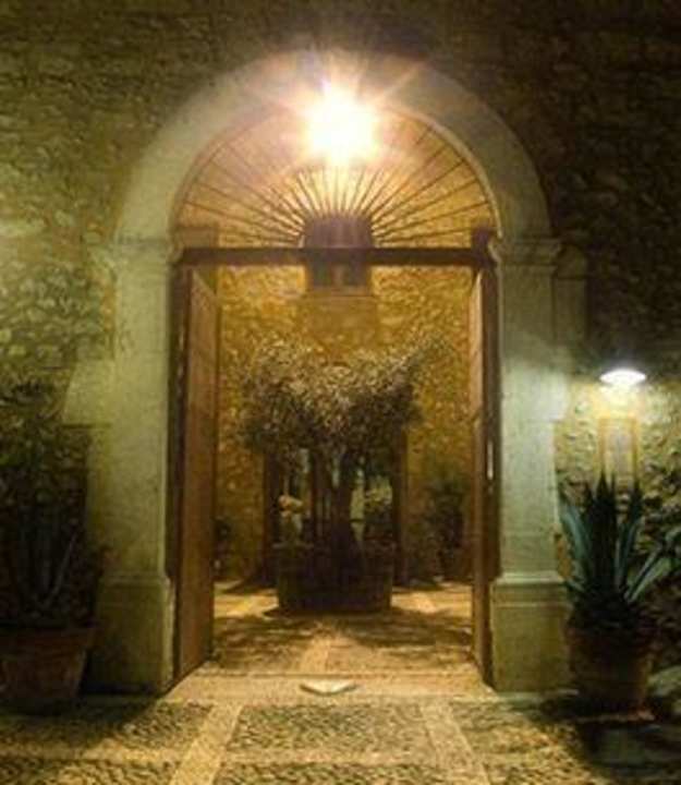 Foto esterno Hotel La Batia