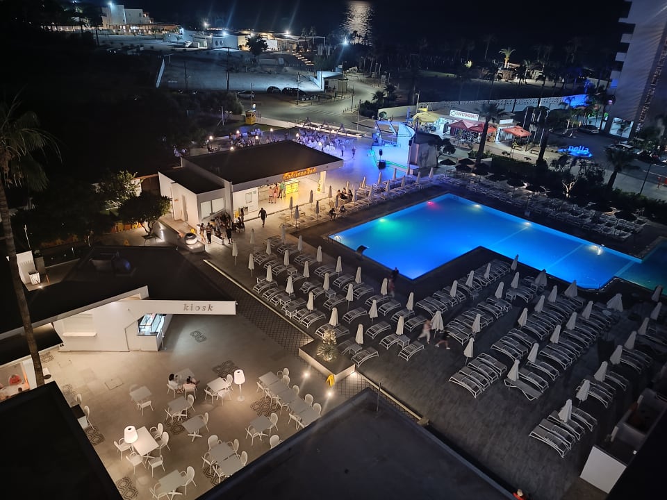 Ausblick Atlantica Sancta Napa Hotel