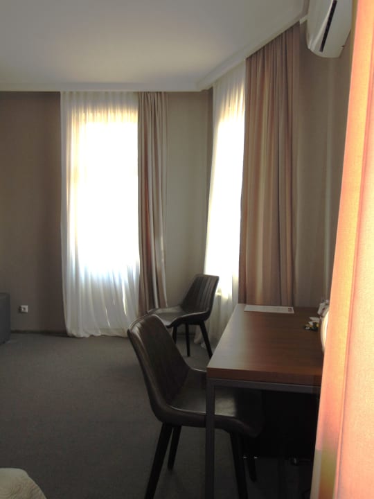 Zimmer Hotel History