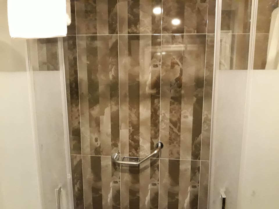 Zimmer Sherwood Exclusive Lara